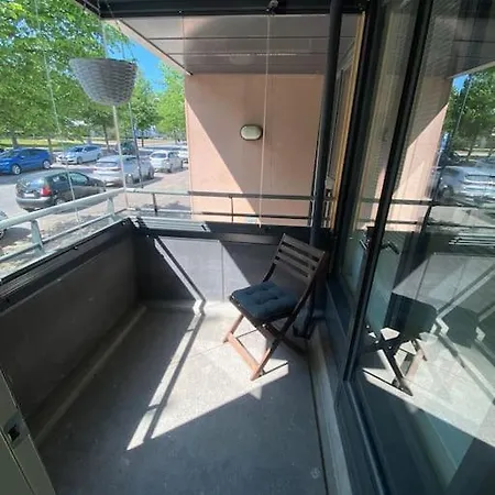 Apartamento Meren Laeheisyydessae Iso Yksioe *