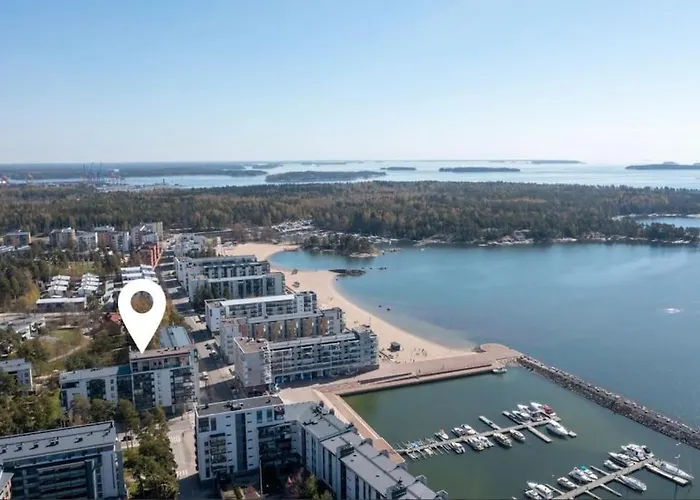 Meren Laeheisyydessae Iso Yksioe